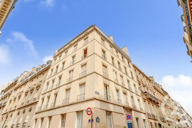  - PARIS - 