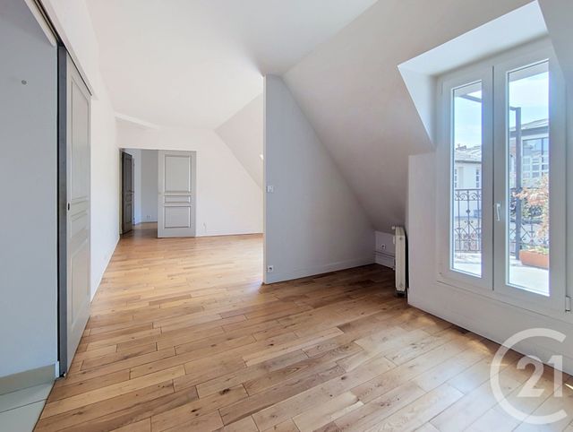 Appartement F3 à vendre - 3 pièces - 68.72 m2 - PARIS - 75009 - ILE-DE-FRANCE - Century 21 Etude Saint-Georges