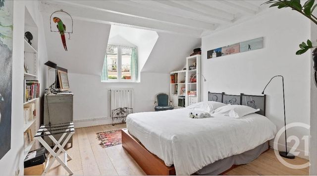 Afficher la photo en grand Appartement F4 à vendre - 4 pièces - 69.34 m2 - PARIS - 75009 - ILE-DE-FRANCE - Century 21 Etude Saint-Georges