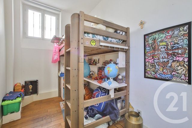 Appartement à vendre - 4 pièces - 100.7 m2 - PARIS - 75009 - ILE-DE-FRANCE - Century 21 Etude Saint-Georges