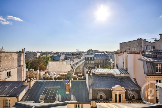  - PARIS - 