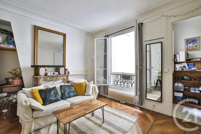  - PARIS - 
