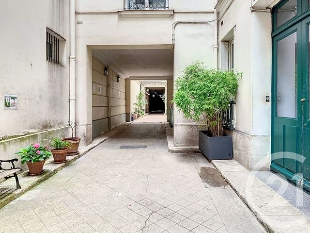 Appartement F1 à vendre - 1 pièce - 10.0 m2 - PARIS - 75009 - ILE-DE-FRANCE - Century 21 Etude Saint-Georges