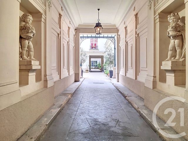Appartement F1 à vendre - 1 pièce - 10.0 m2 - PARIS - 75009 - ILE-DE-FRANCE - Century 21 Etude Saint-Georges
