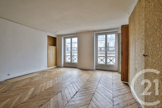 Appartement F6 à vendre - 5 pièces - 121.6 m2 - PARIS - 75009 - ILE-DE-FRANCE - Century 21 Etude Saint-Georges