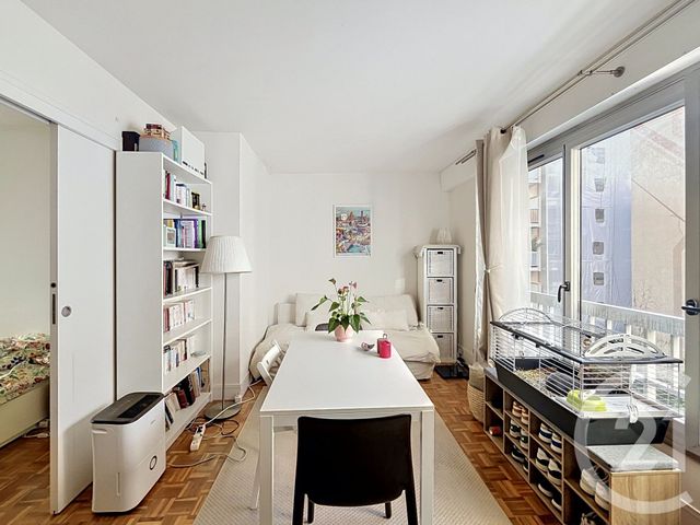 Appartement F2 à vendre PARIS