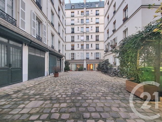 Appartement F3 à vendre - 2 pièces - 54.33 m2 - PARIS - 75009 - ILE-DE-FRANCE - Century 21 Etude Saint-Georges