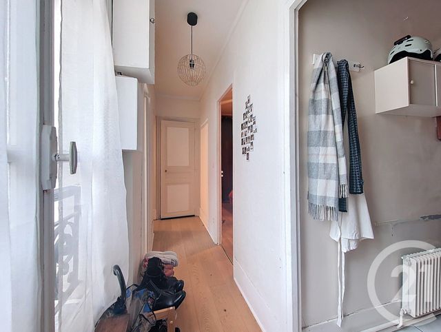 Appartement F3 à vendre - 2 pièces - 54.33 m2 - PARIS - 75009 - ILE-DE-FRANCE - Century 21 Etude Saint-Georges