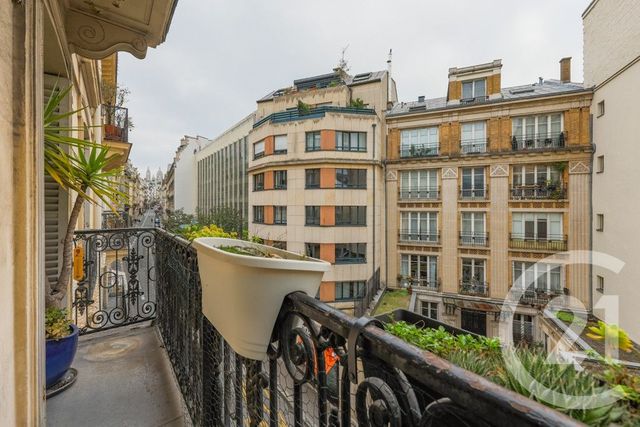 Appartement F4 à vendre - 4 pièces - 99.41 m2 - PARIS - 75009 - ILE-DE-FRANCE - Century 21 Etude Saint-Georges