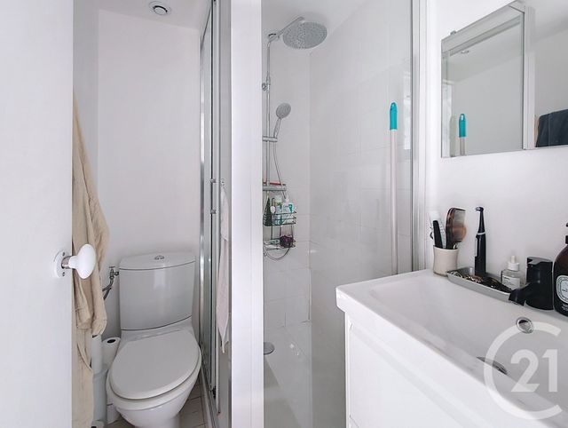 Appartement F2 à vendre - 2 pièces - 44.12 m2 - PARIS - 75009 - ILE-DE-FRANCE - Century 21 Etude Saint-Georges