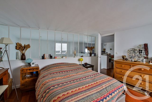 Appartement Duplex à vendre - 3 pièces - 70.72 m2 - PARIS - 75009 - ILE-DE-FRANCE - Century 21 Etude Saint-Georges