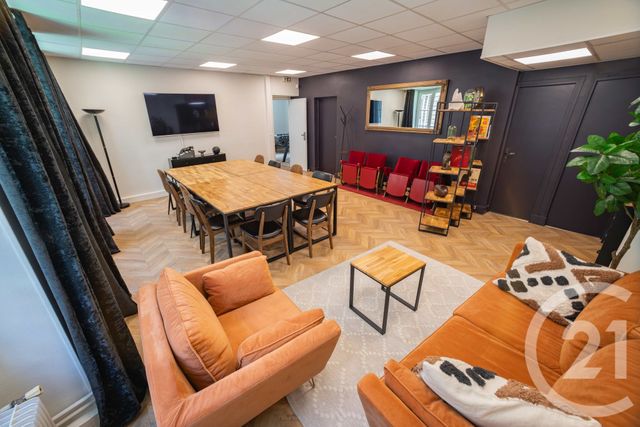 Appartement Autre à vendre - 19 pièces - 196.53 m2 - PARIS - 75009 - ILE-DE-FRANCE - Century 21 Etude Saint-Georges