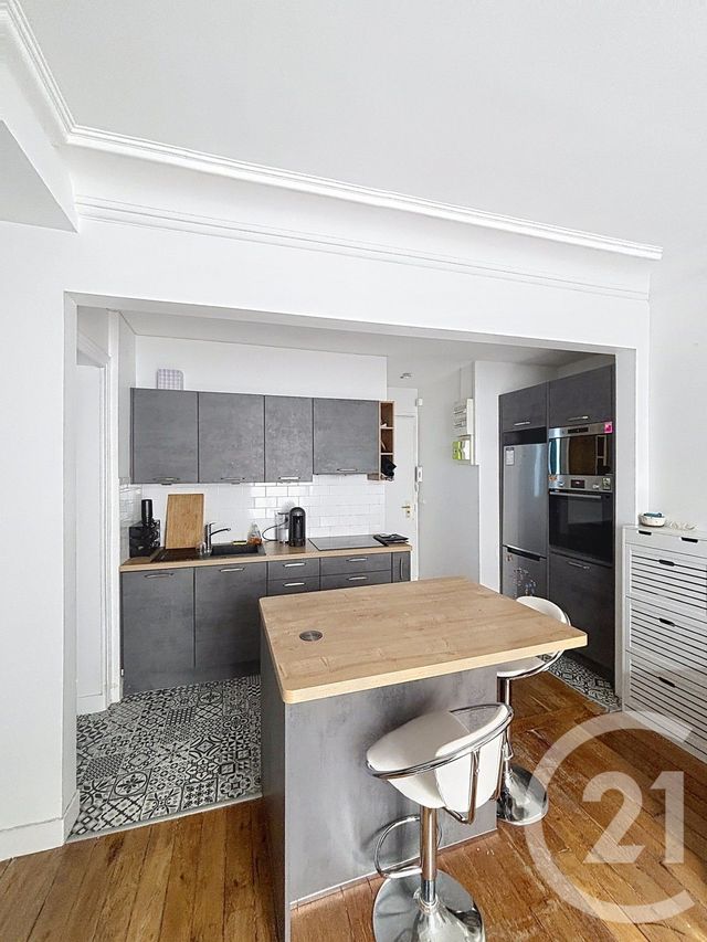 Appartement F3 à vendre - 3 pièces - 48.3 m2 - PARIS - 75009 - ILE-DE-FRANCE - Century 21 Etude Saint-Georges