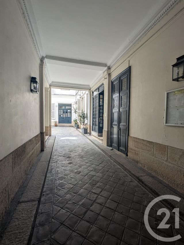 Appartement F1 à vendre - 1 pièce - 24.08 m2 - PARIS - 75009 - ILE-DE-FRANCE - Century 21 Etude Saint-Georges