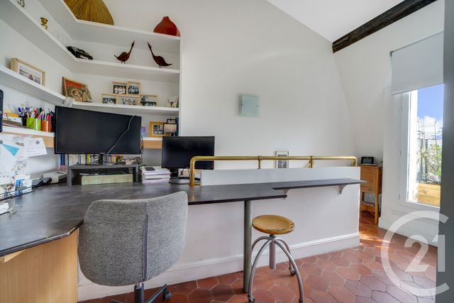 Appartement F6 à vendre - 6 pièces - 142.02 m2 - PARIS - 75009 - ILE-DE-FRANCE - Century 21 Etude Saint-Georges