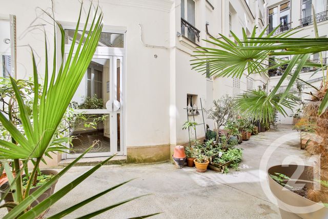 Appartement F2 à vendre - 2 pièces - 43.15 m2 - PARIS - 75009 - ILE-DE-FRANCE - Century 21 Etude Saint-Georges