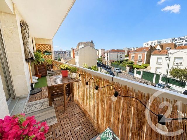 Appartement F3 à vendre - 3 pièces - 66.24 m2 - PUTEAUX - 92 - ILE-DE-FRANCE - Century 21 Etude Saint-Georges