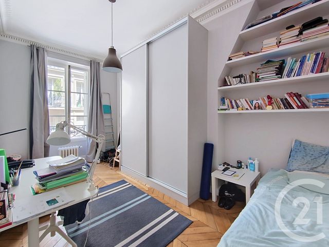 Appartement F6 à vendre - 6 pièces - 177.3 m2 - PARIS - 75009 - ILE-DE-FRANCE - Century 21 Etude Saint-Georges