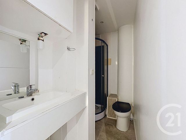 Appartement Local à vendre - 2 pièces - 64.78 m2 - PARIS - 75009 - ILE-DE-FRANCE - Century 21 Etude Saint-Georges