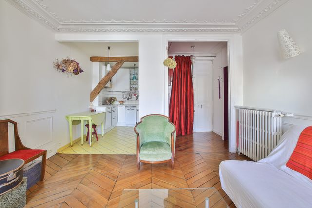 Appartement F2 à vendre - 2 pièces - 47.23 m2 - PARIS - 75009 - ILE-DE-FRANCE - Century 21 Etude Saint-Georges