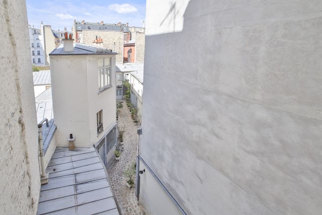 Appartement F2 à vendre - 2 pièces - 47.23 m2 - PARIS - 75009 - ILE-DE-FRANCE - Century 21 Etude Saint-Georges