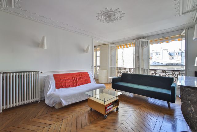 Appartement F2 à vendre - 2 pièces - 47.23 m2 - PARIS - 75009 - ILE-DE-FRANCE - Century 21 Etude Saint-Georges